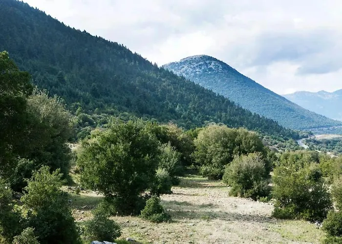 Вилла Bezeniko Amazing Arcadian Property! *