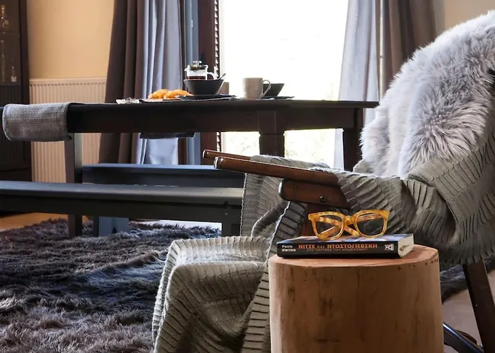 Bezeniko Amazing Arcadian Property! Вилла Vlacherna