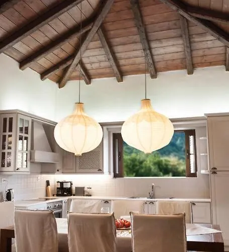 Bezeniko Amazing Arcadian Property! Vlacherna